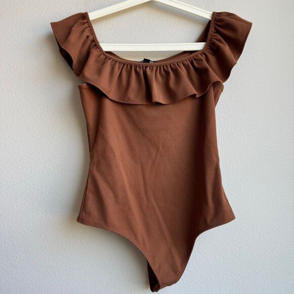 Style Bundle Abercrombie Quince Express Tip Bodysuit Black Brown Size Small - Picture 2 of 9